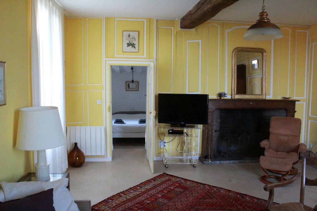 Le Gite De Saint Phal Exteriör bild