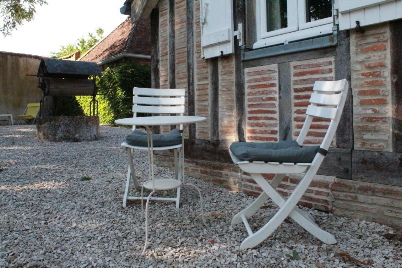 Le Gite De Saint Phal Exteriör bild