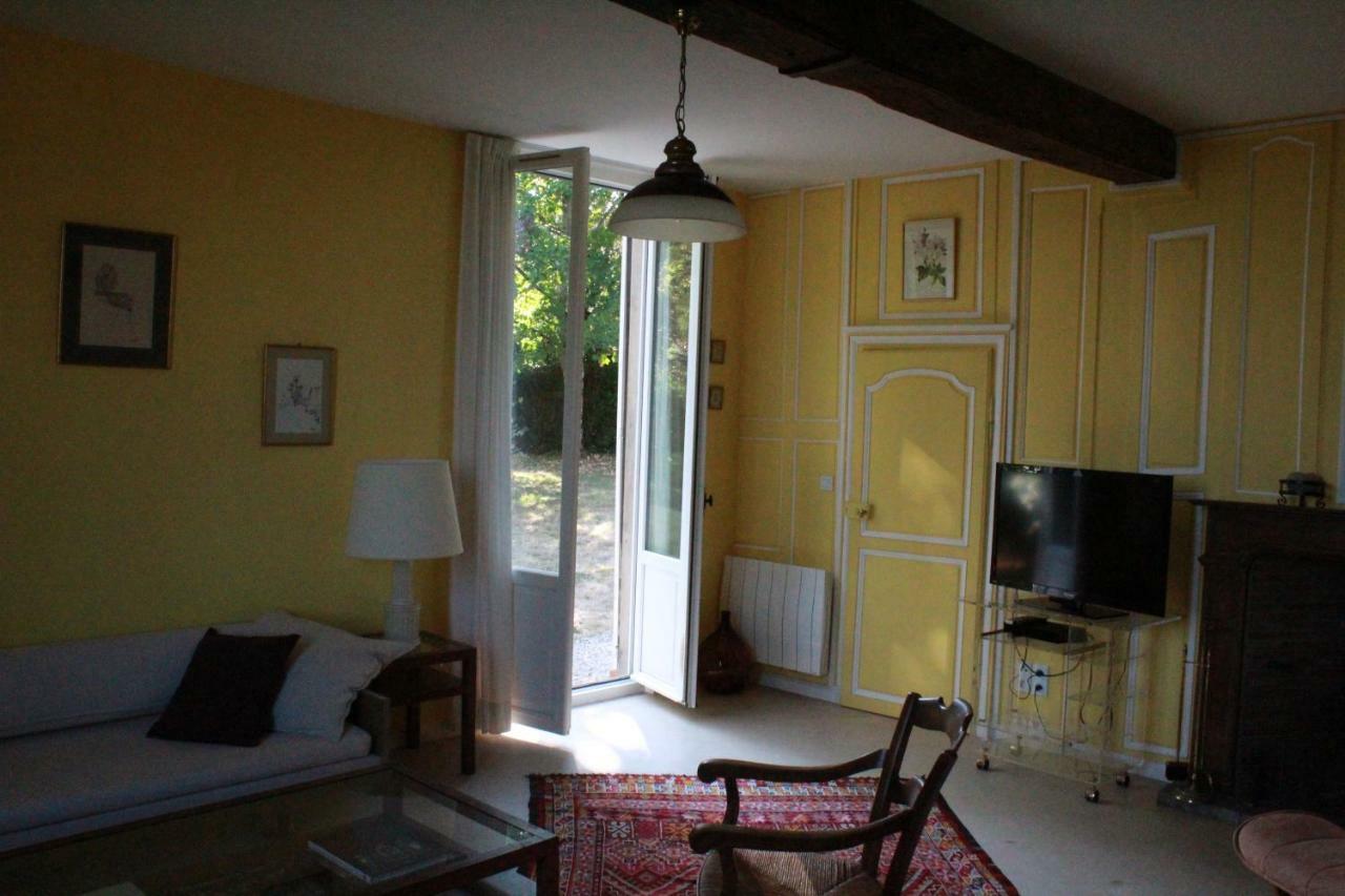 Le Gite De Saint Phal Exteriör bild