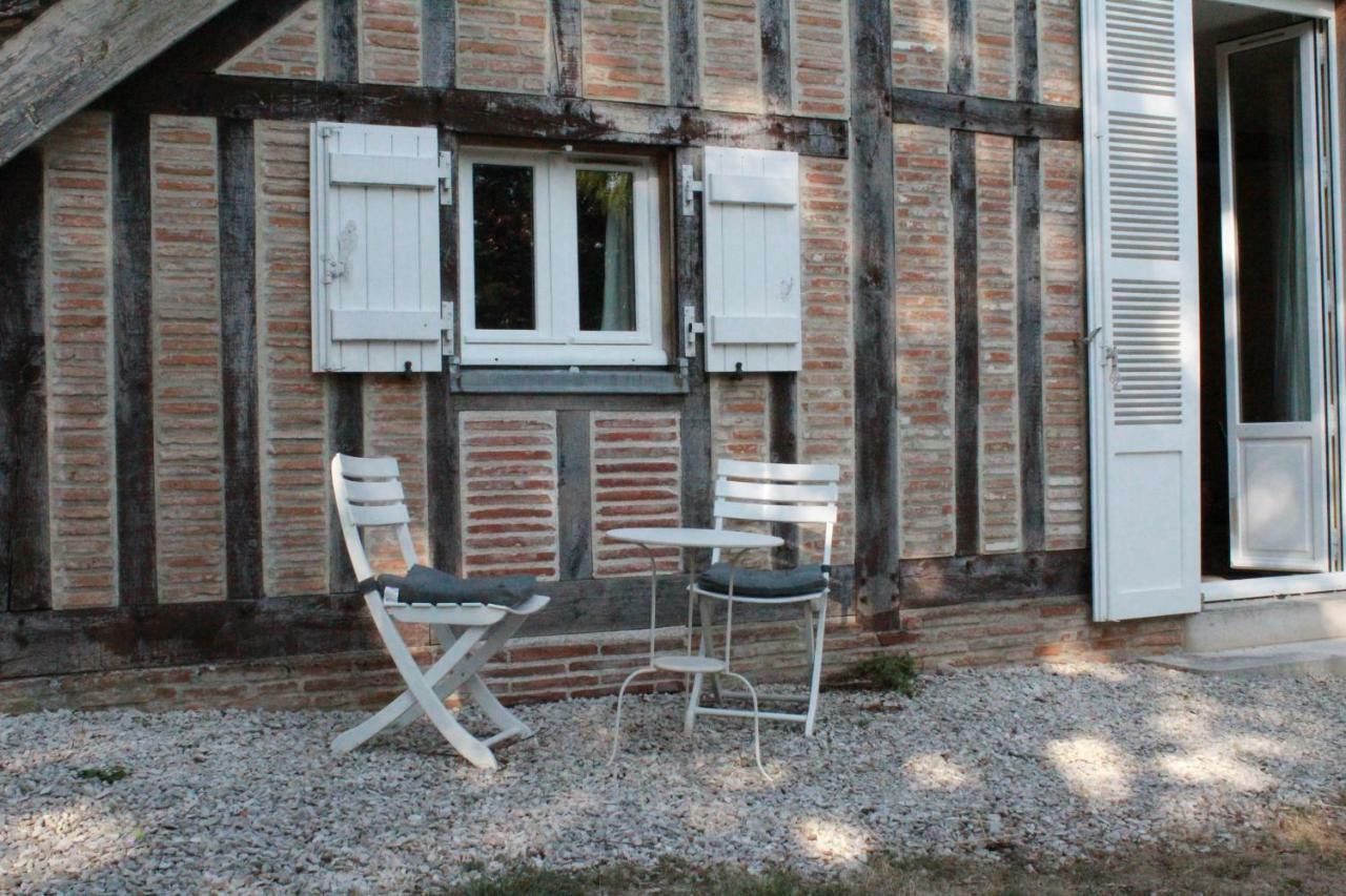 Le Gite De Saint Phal Exteriör bild