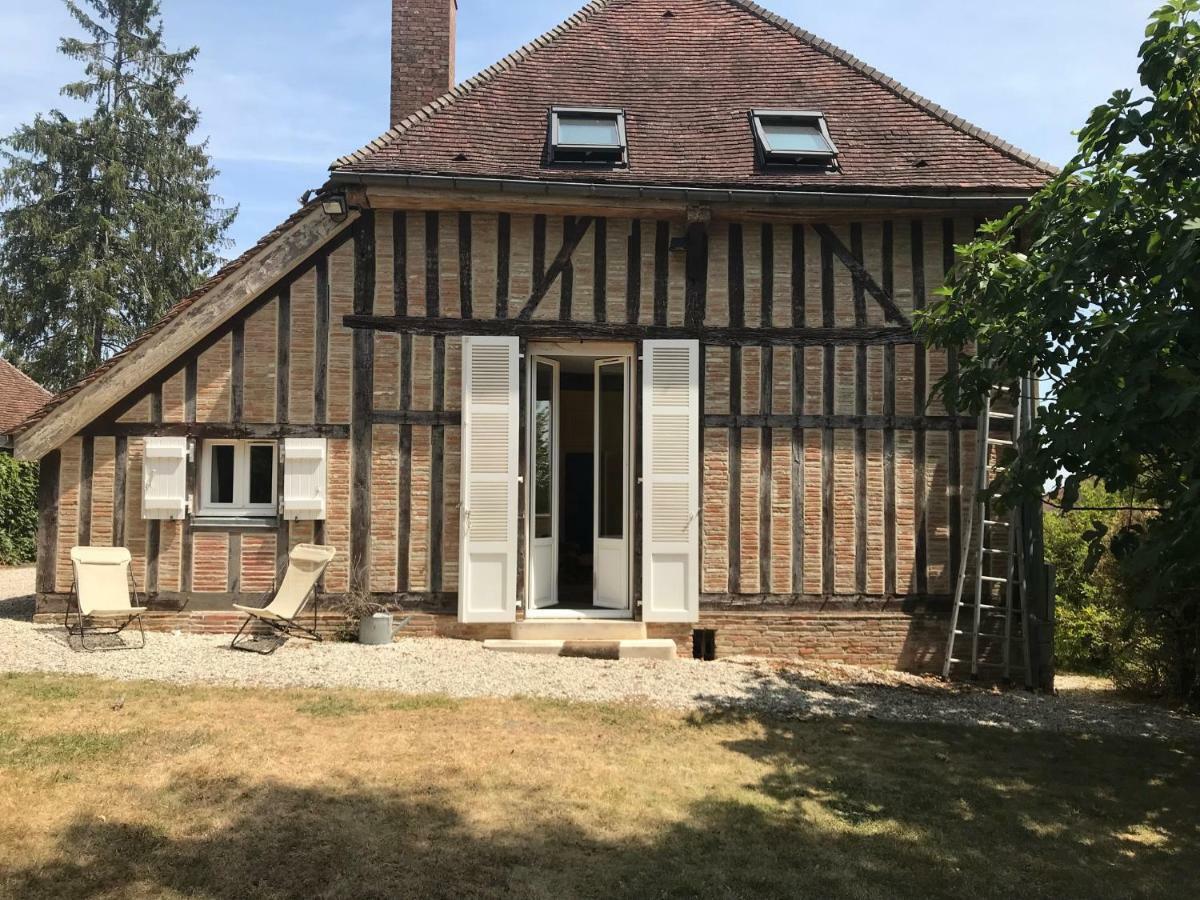 Le Gite De Saint Phal Exteriör bild