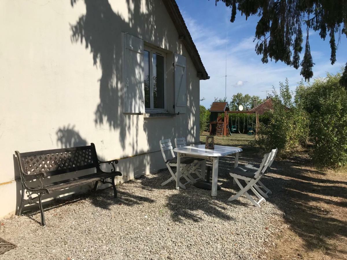 Le Gite De Saint Phal Exteriör bild